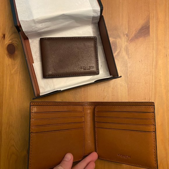 Unused Coach Leather Wallet - Picture 2 of 4